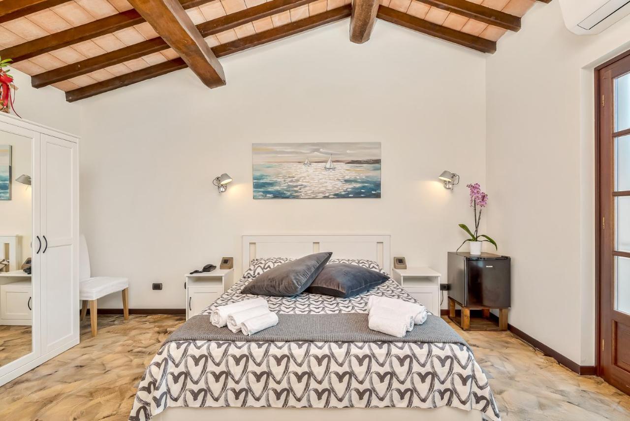 Hotel La Pietra Restaurant フォズディノーヴォ エクステリア 写真